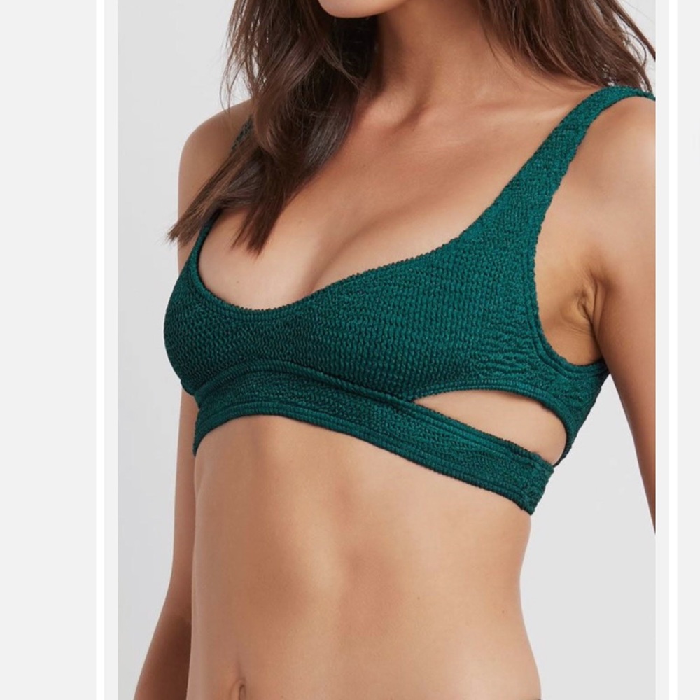 Bond-eye Bikini Top